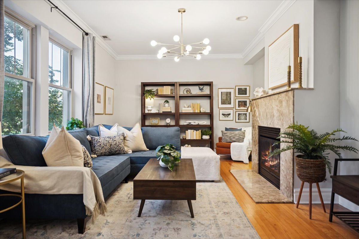 2139 N Kedzie Boulevard 2