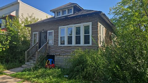Tiny photo for 11709 S Lafayette Avenue, Chicago, IL 60628 (MLS # 12483200)