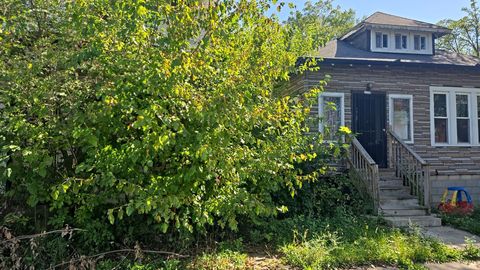 Tiny photo for 11709 S Lafayette Avenue, Chicago, IL 60628 (MLS # 12483200)