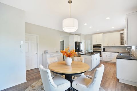 Tiny photo for 63 Tournament Drive, Hawthorn Woods, IL 60047 (MLS # 12505932)