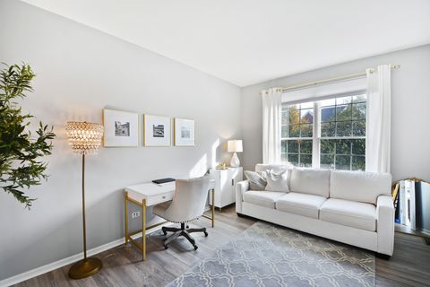 Tiny photo for 63 Tournament Drive, Hawthorn Woods, IL 60047 (MLS # 12505932)