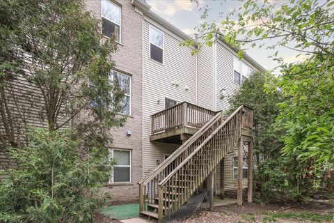 Tiny photo for Streamwood, IL 60107 (MLS # 12611377)