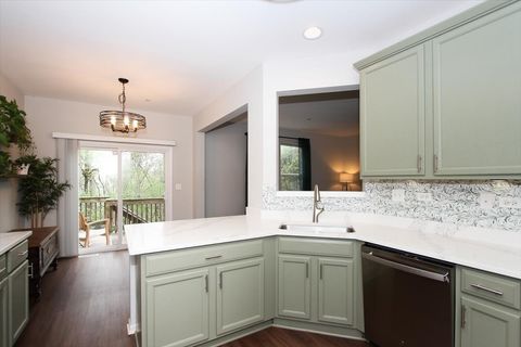 Tiny photo for Streamwood, IL 60107 (MLS # 12611377)
