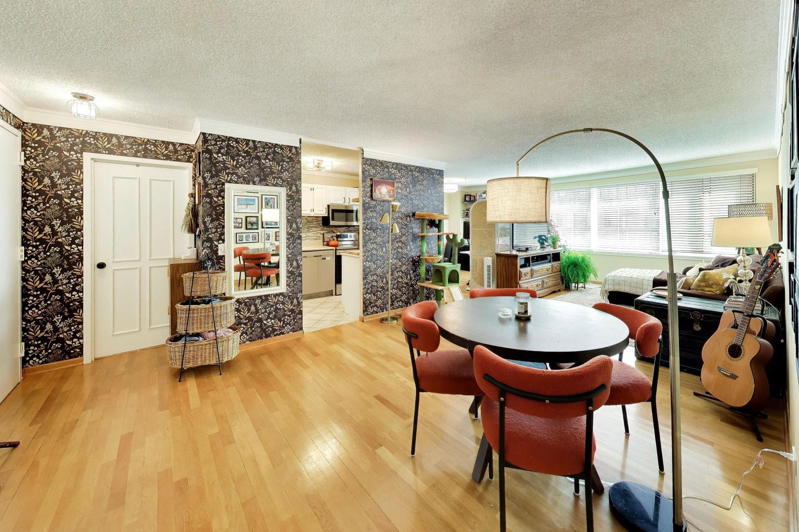 801 S Plymouth Court 807