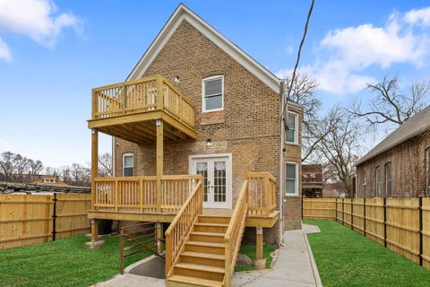 Tiny photo for 9410 S Champlain Avenue, Chicago, IL 60619 (MLS # 12536890)