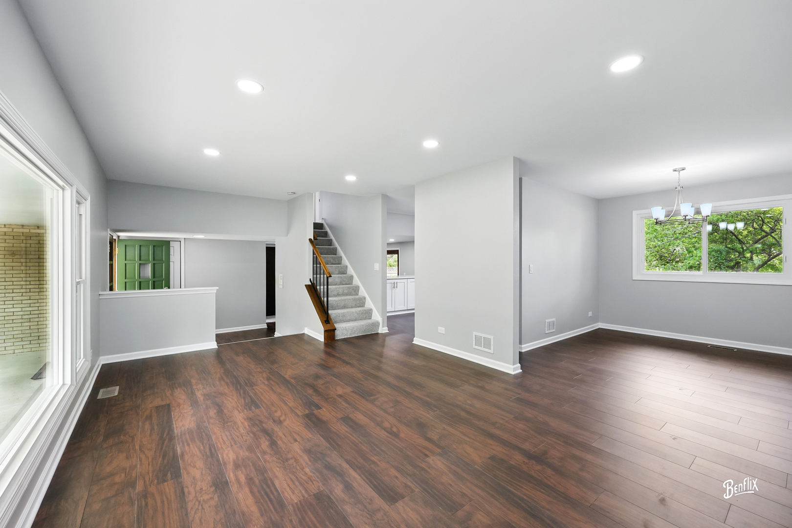 311 Greentree Parkway