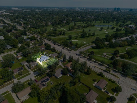 Tiny photo for 20 Maricopa Lane, Hoffman Estates, IL 60169 (MLS # 12759876)