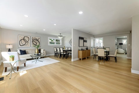 Tiny photo for 20 Maricopa Lane, Hoffman Estates, IL 60169 (MLS # 12759876)