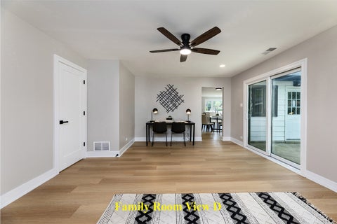 Tiny photo for 20 Maricopa Lane, Hoffman Estates, IL 60169 (MLS # 12759876)