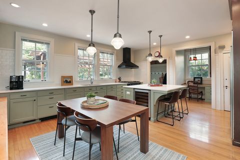 Tiny photo for 2252 Orrington Avenue, Evanston, IL 60201 (MLS # 12438805)