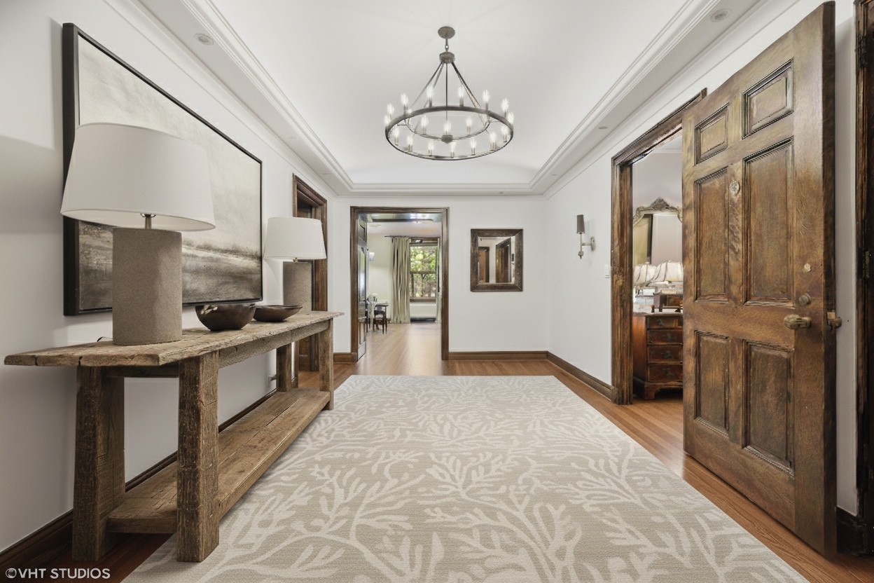 1325 N Astor Street 2