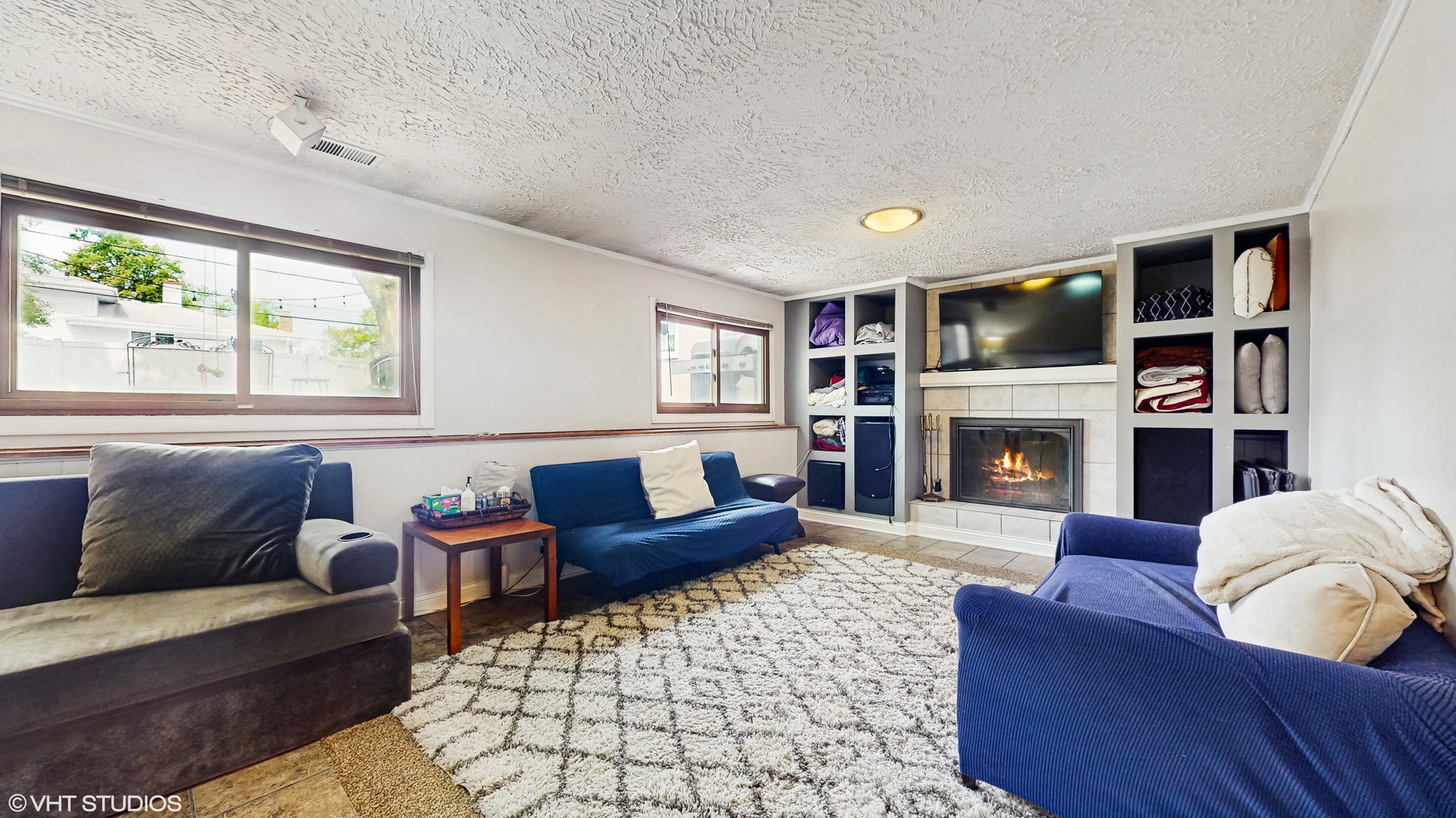 1288 N Ashland Avenue