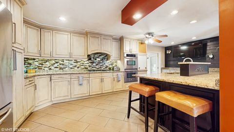 Tiny photo for 1288 N Ashland Avenue, Palatine, IL 60074 (MLS # 12354992)