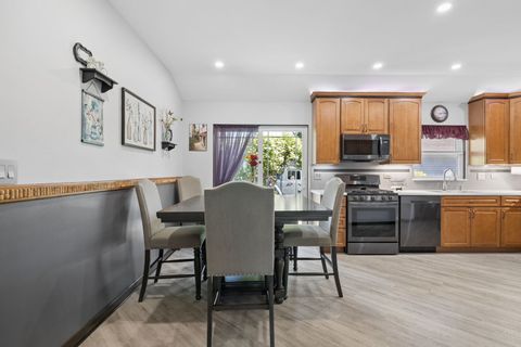 Tiny photo for 1106 Maple Court, Lockport, IL 60441 (MLS # 12605422)