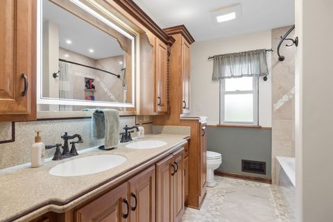 Tiny photo for 1106 Maple Court, Lockport, IL 60441 (MLS # 12605422)