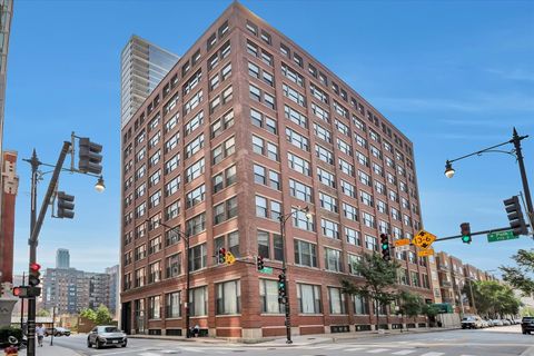 Photo of 801 S Wells Street #303, Chicago, IL 60607 (MLS # 12494459)