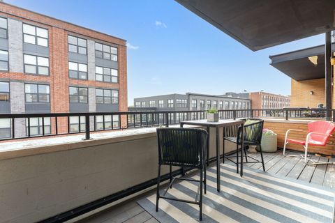 Tiny photo for 2495 N Milwaukee Avenue #4N, Chicago, IL 60647 (MLS # 12631547)