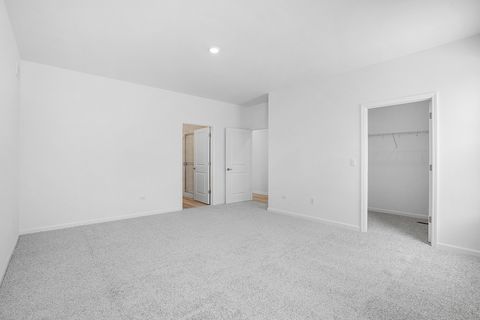 Tiny photo for 378 S Cottrell Lane, Aurora, IL 60506 (MLS # 12534170)