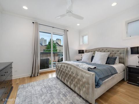 Tiny photo for 2669 N ORCHARD Street #2, Chicago, IL 60614 (MLS # 12471757)