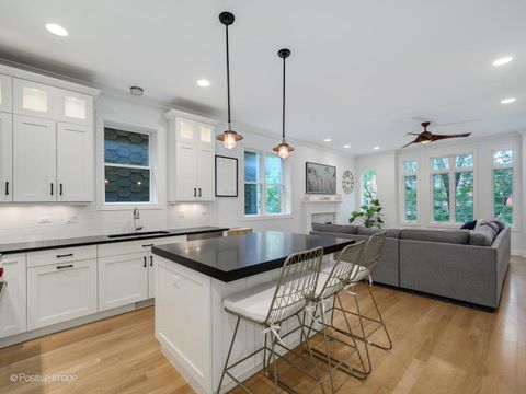 Tiny photo for 2669 N ORCHARD Street #2, Chicago, IL 60614 (MLS # 12471757)