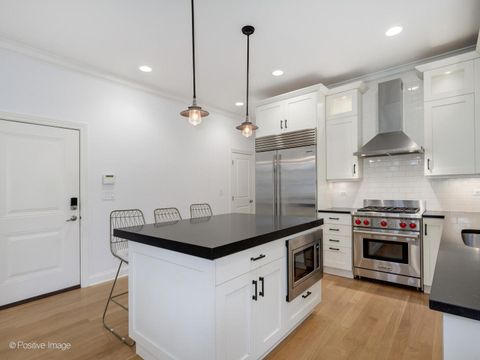 Tiny photo for 2669 N ORCHARD Street #2, Chicago, IL 60614 (MLS # 12471757)