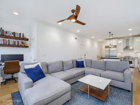 Tiny photo for 2669 N ORCHARD Street #2, Chicago, IL 60614 (MLS # 12471757)