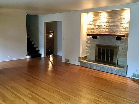 Tiny photo for 9532 Springfield Avenue, Evanston, IL 60203 (MLS # 12565481)