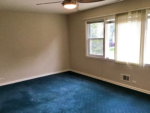 Tiny photo for 9532 Springfield Avenue, Evanston, IL 60203 (MLS # 12565481)