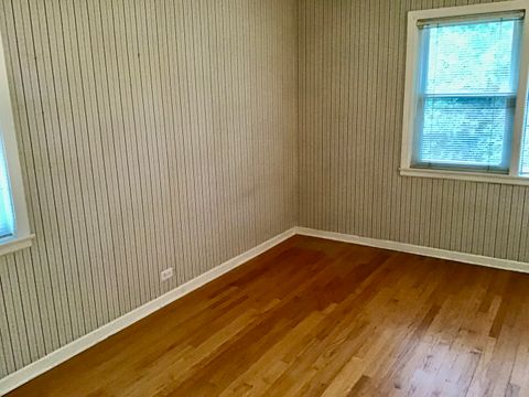 Tiny photo for 9532 Springfield Avenue, Evanston, IL 60203 (MLS # 12565481)