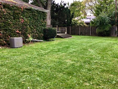 Tiny photo for 9532 Springfield Avenue, Evanston, IL 60203 (MLS # 12565481)