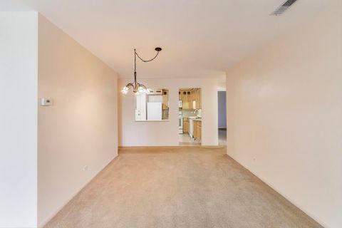Tiny photo for 221 N KENILWORTH Avenue #105, Oak Park, IL 60302 (MLS # 12464726)