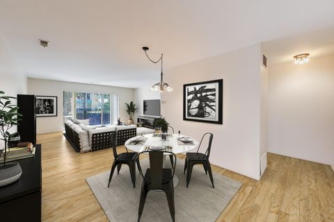 Tiny photo for 221 N KENILWORTH Avenue #105, Oak Park, IL 60302 (MLS # 12464726)