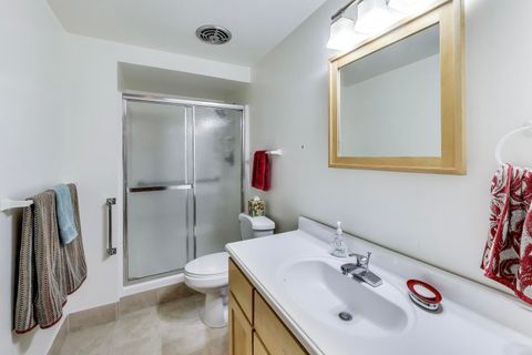 Tiny photo for 221 N KENILWORTH Avenue #105, Oak Park, IL 60302 (MLS # 12464726)