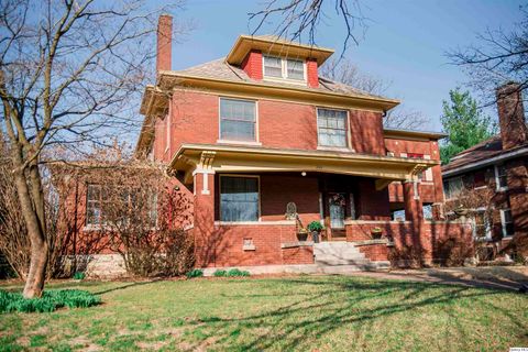 Photo of 336 S 24th St, Quincy, IL 62301 (MLS # 12591705)