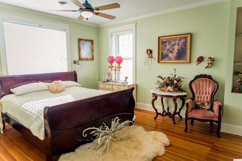 Tiny photo for 336 S 24th St, Quincy, IL 62301 (MLS # 12591705)