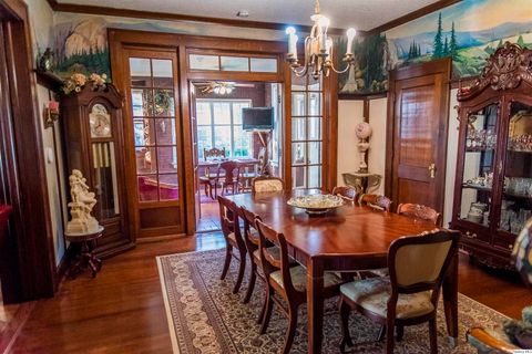 Tiny photo for 336 S 24th St, Quincy, IL 62301 (MLS # 12591705)