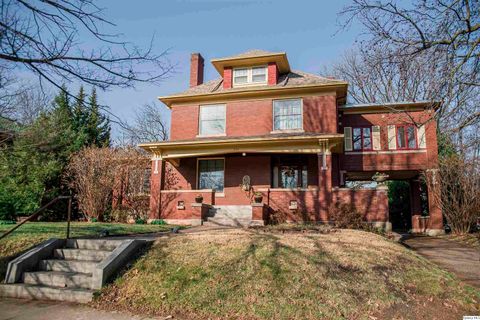 Tiny photo for 336 S 24th St, Quincy, IL 62301 (MLS # 12591705)