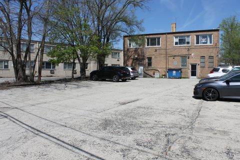 Tiny photo for 4815 Butterfield Road, Hillside, IL 60162 (MLS # 12625391)