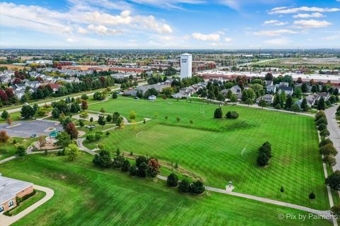 Tiny photo for 675 Oak Lane, South Elgin, IL 60177 (MLS # 12497053)