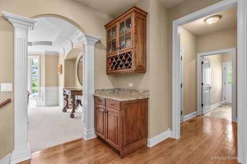 Tiny photo for 675 Oak Lane, South Elgin, IL 60177 (MLS # 12497053)