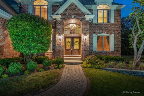 Tiny photo for 675 Oak Lane, South Elgin, IL 60177 (MLS # 12497053)