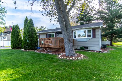 175 S Cash Street Seneca IL 61360