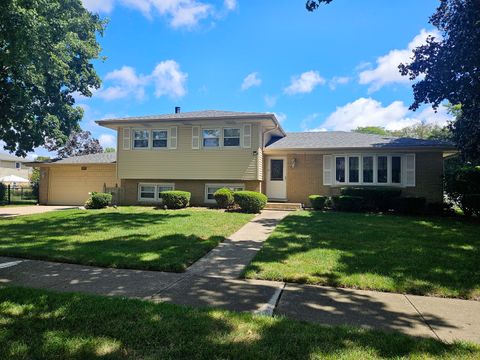 Photo of 962 Twilight Lane, Wheeling, IL 60090 (MLS # 12450238)
