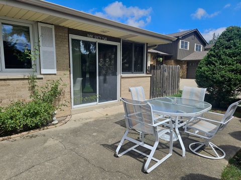 Tiny photo for 962 Twilight Lane, Wheeling, IL 60090 (MLS # 12450238)