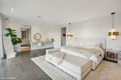 Tiny photo for 1625 N Burling Street #401, Chicago, IL 60614 (MLS # 12461138)