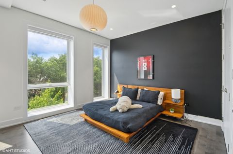 Tiny photo for 1625 N Burling Street #401, Chicago, IL 60614 (MLS # 12461138)