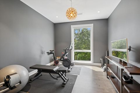 Tiny photo for 1625 N Burling Street #401, Chicago, IL 60614 (MLS # 12461138)