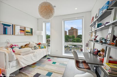Tiny photo for 1625 N Burling Street #401, Chicago, IL 60614 (MLS # 12461138)