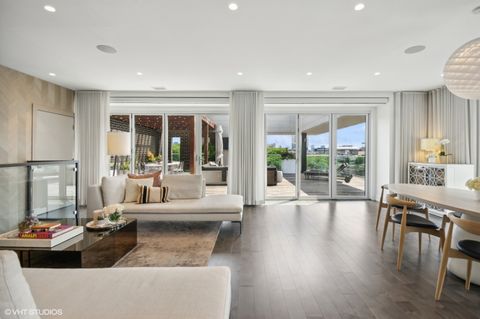 Tiny photo for 1625 N Burling Street #401, Chicago, IL 60614 (MLS # 12461138)
