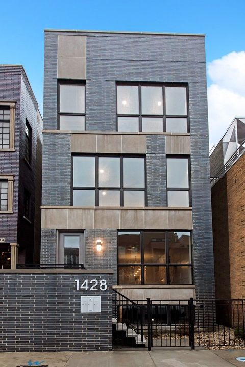 Photo of 1428 W Grand Avenue #2, Chicago, IL 60642 (MLS # 12639029)